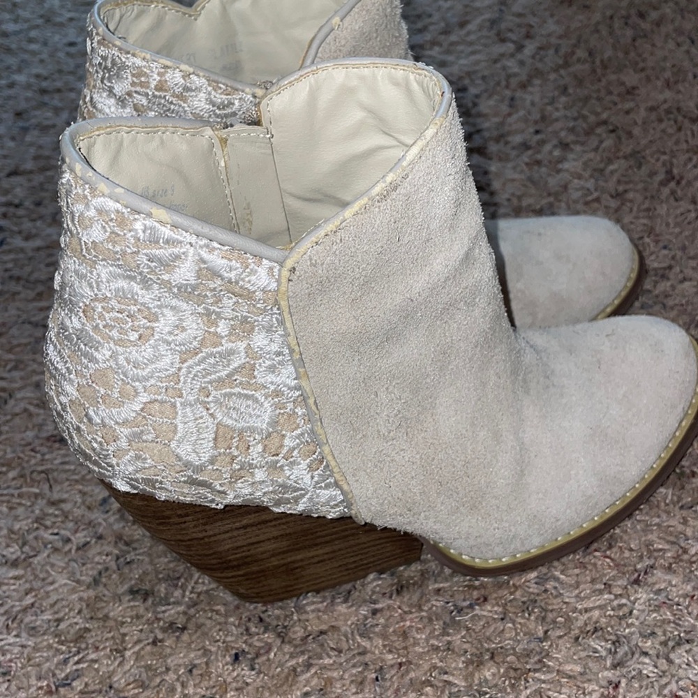 Very Volatile Booties